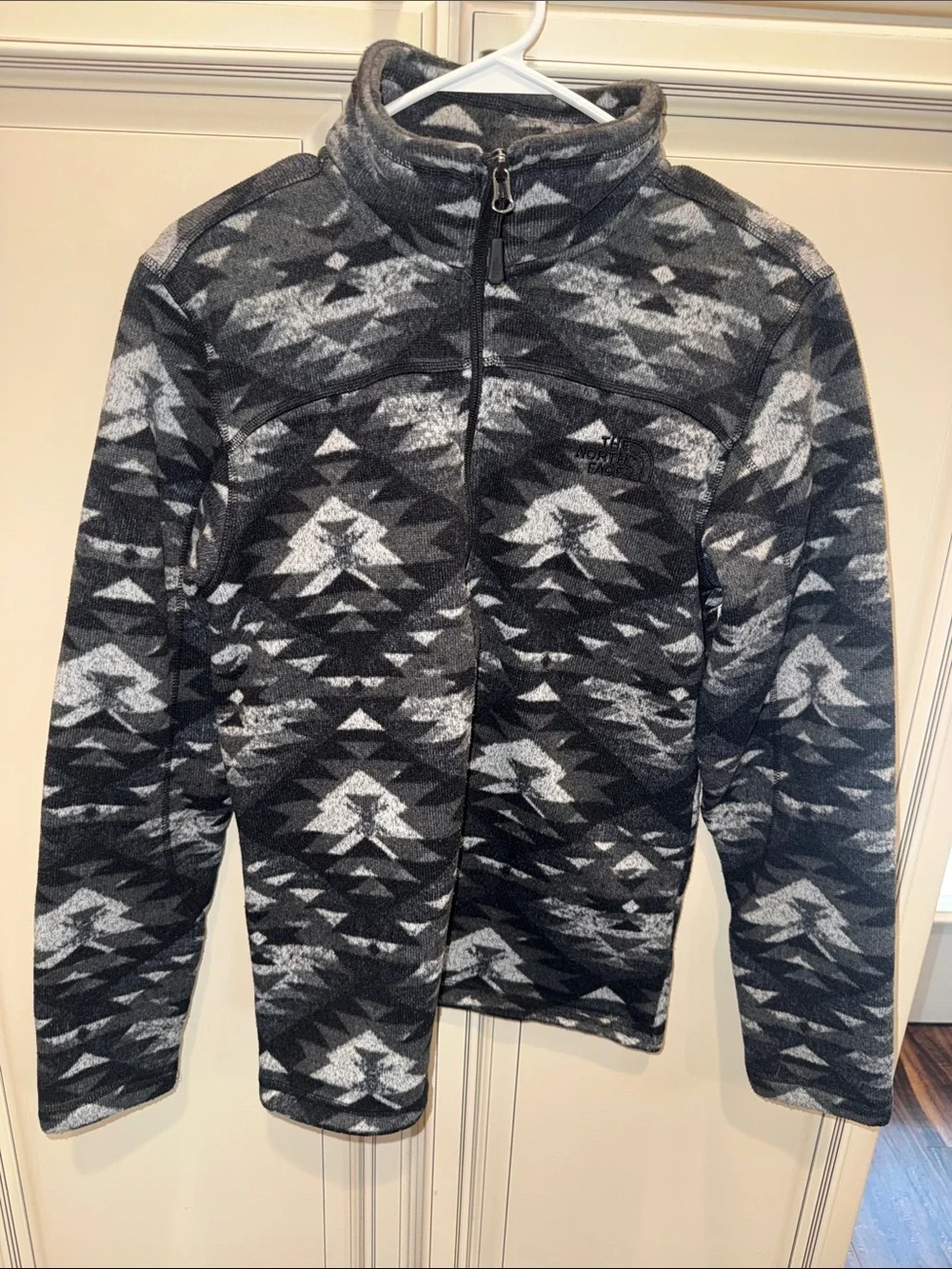 The North Face Men's Grey and Black Sweatshirt